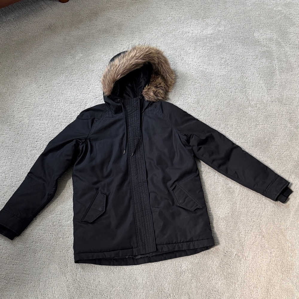 Women’s Old Navy Black Puffer Jacket with Faux Fur Hood